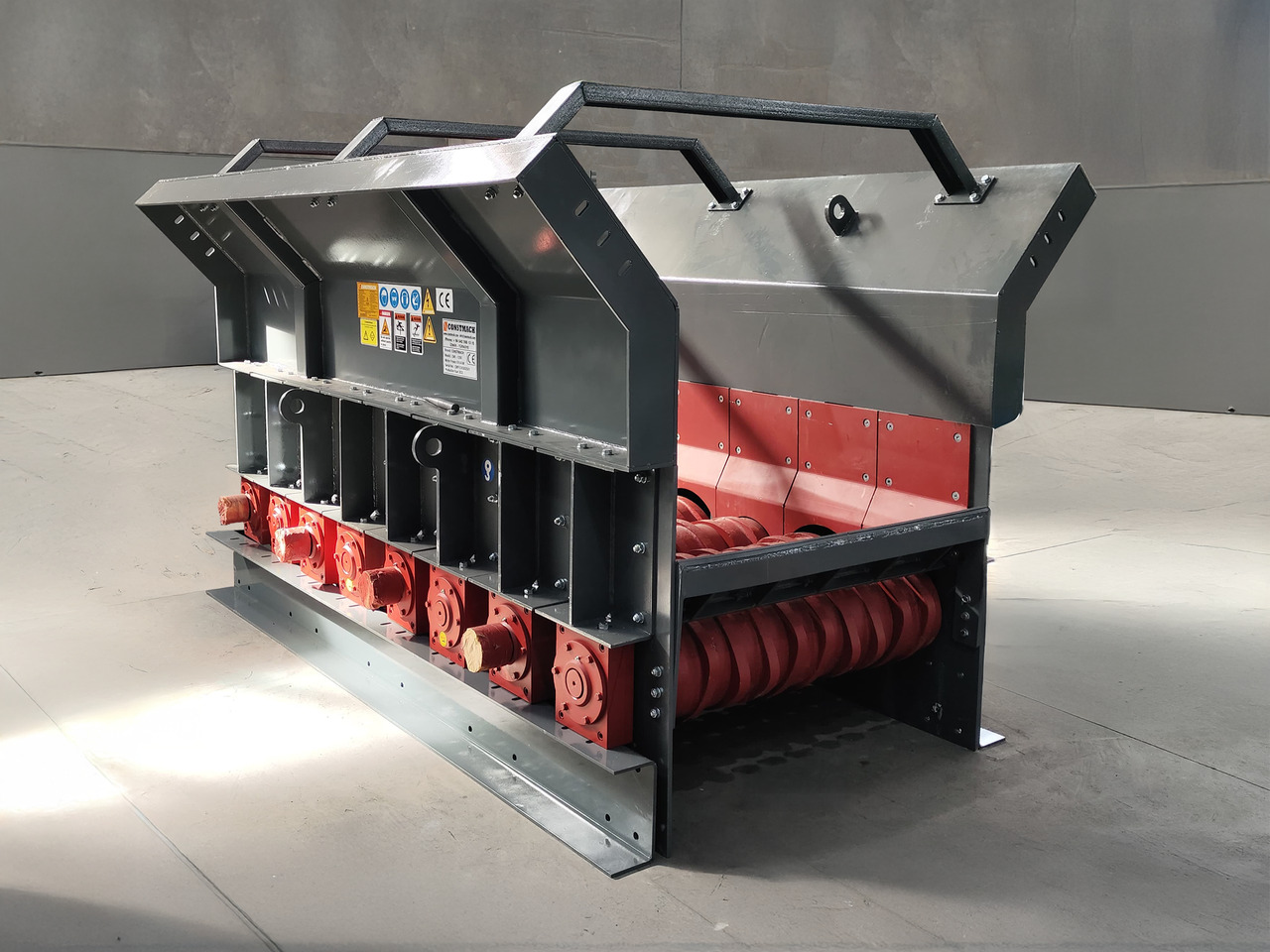 CONSTMACH High-Performance Wobbler Feeder for Continuous Material Flow | Industrial-Grade Feeder System - Kaivostoiminta kone: kuva CONSTMACH High-Performance Wobbler Feeder for Continuous Material Flow | Industrial-Grade Feeder System - Kaivostoiminta kone CONSTMACH High-Performance Wobbler Feeder for Continuous Material Flow | Industrial-Grade Feeder System - Kaivostoiminta kone: kuva CONSTMACH High-Performance Wobbler Feeder for Continuous Material Flow | Industrial-Grade Feeder System - Kaivostoiminta kone