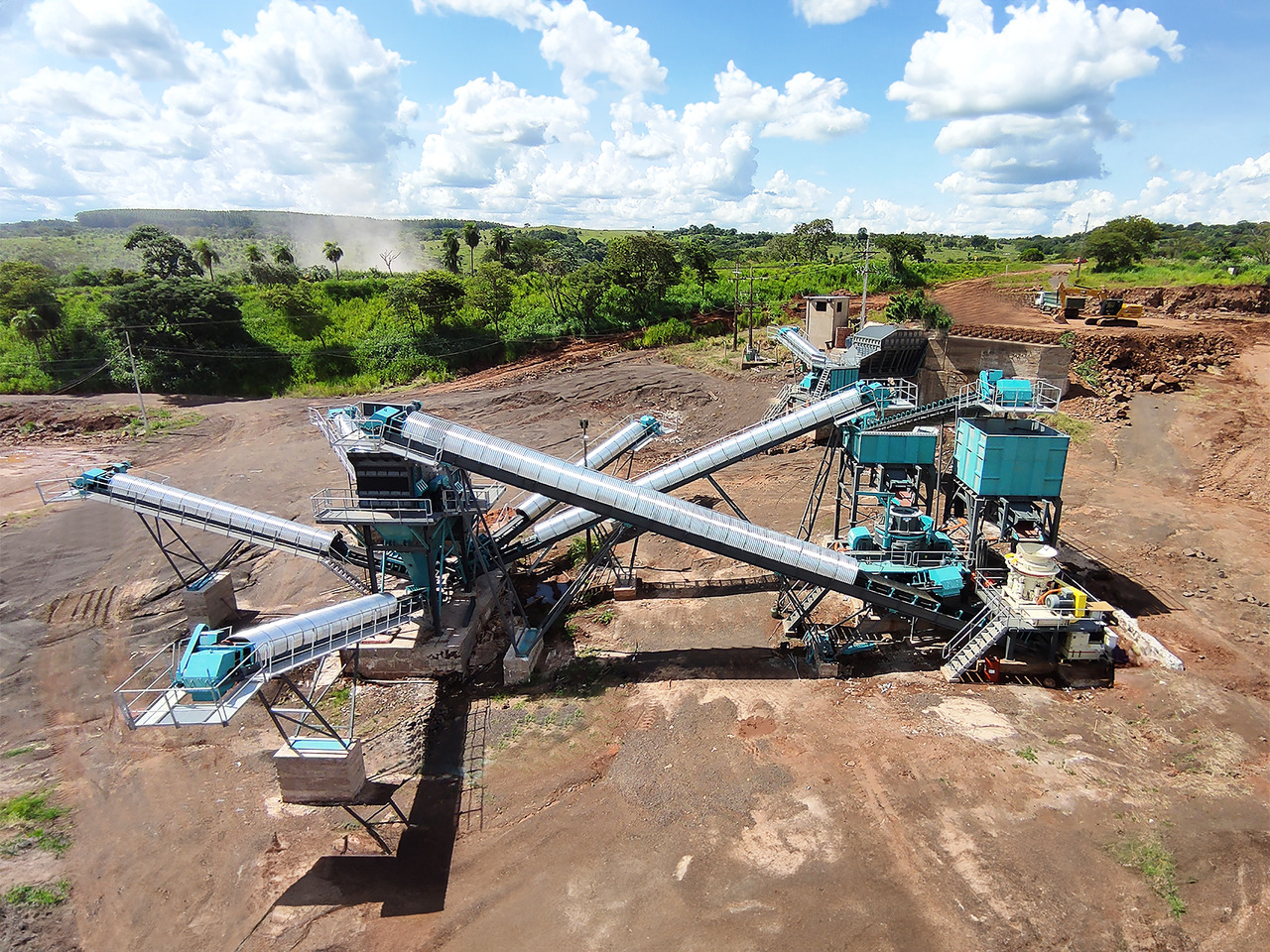 Constmach Stationary Stone Crushing and Screening Plant 50 to 1,000 TPH - Murskain: kuva Constmach Stationary Stone Crushing and Screening Plant 50 to 1,000 TPH - Murskain Constmach Stationary Stone Crushing and Screening Plant 50 to 1,000 TPH - Murskain: kuva Constmach Stationary Stone Crushing and Screening Plant 50 to 1,000 TPH - Murskain