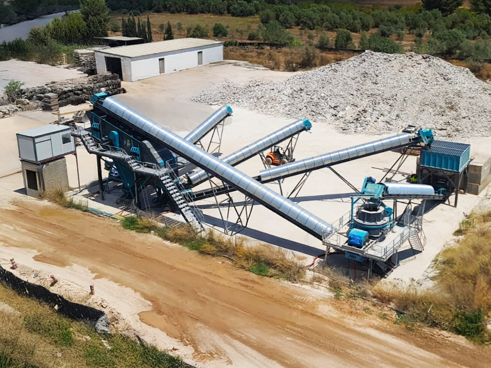 Constmach Stationary Stone Crushing and Screening Plant 50 to 1,000 TPH - Murskain: kuva Constmach Stationary Stone Crushing and Screening Plant 50 to 1,000 TPH - Murskain Constmach Stationary Stone Crushing and Screening Plant 50 to 1,000 TPH - Murskain: kuva Constmach Stationary Stone Crushing and Screening Plant 50 to 1,000 TPH - Murskain
