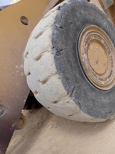 CAT 988K - Pyöräkuormaaja: kuva CAT 988K - Pyöräkuormaaja CAT 988K - Pyöräkuormaaja: kuva CAT 988K - Pyöräkuormaaja