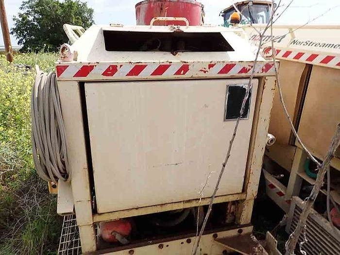 Normet NORTSTREAMER 30V - Hinattava betonipumppu: kuva Normet NORTSTREAMER 30V - Hinattava betonipumppu Normet NORTSTREAMER 30V - Hinattava betonipumppu: kuva Normet NORTSTREAMER 30V - Hinattava betonipumppu