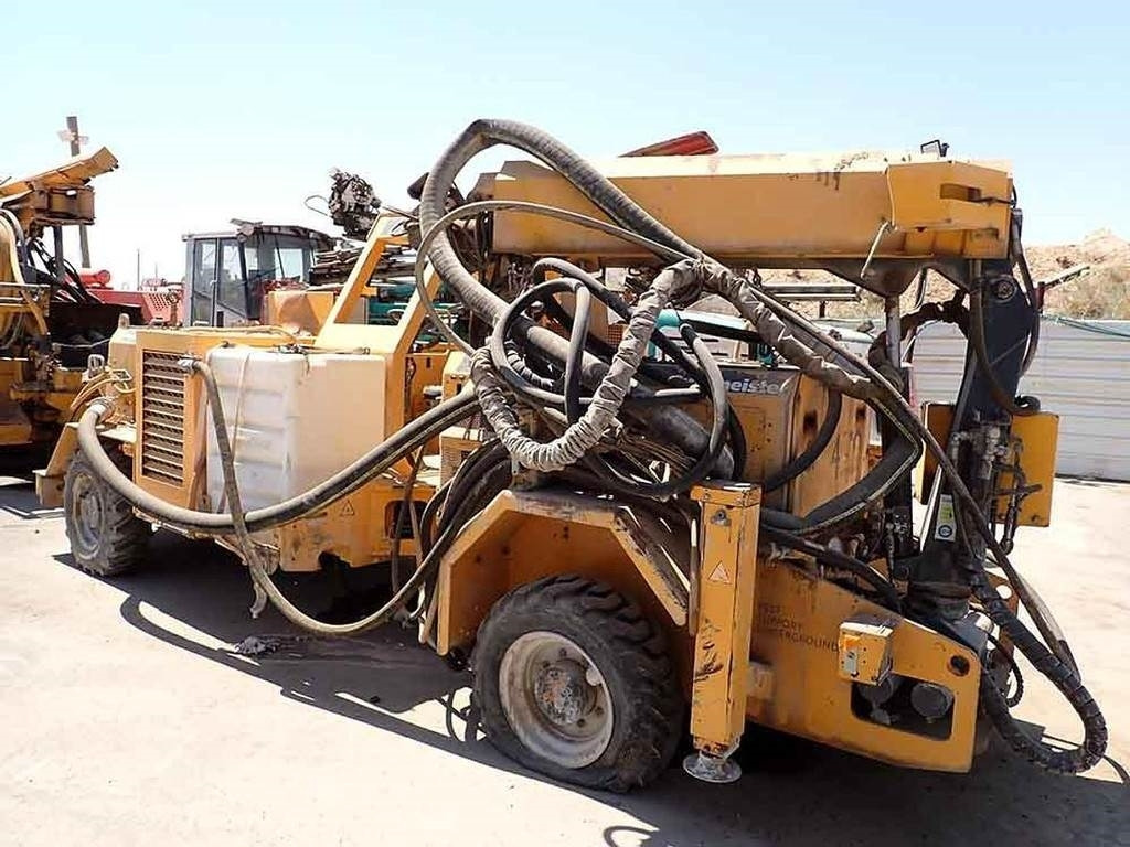 Putzmeister SPM4210 - Betonikone: kuva Putzmeister SPM4210 - Betonikone Putzmeister SPM4210 - Betonikone: kuva Putzmeister SPM4210 - Betonikone