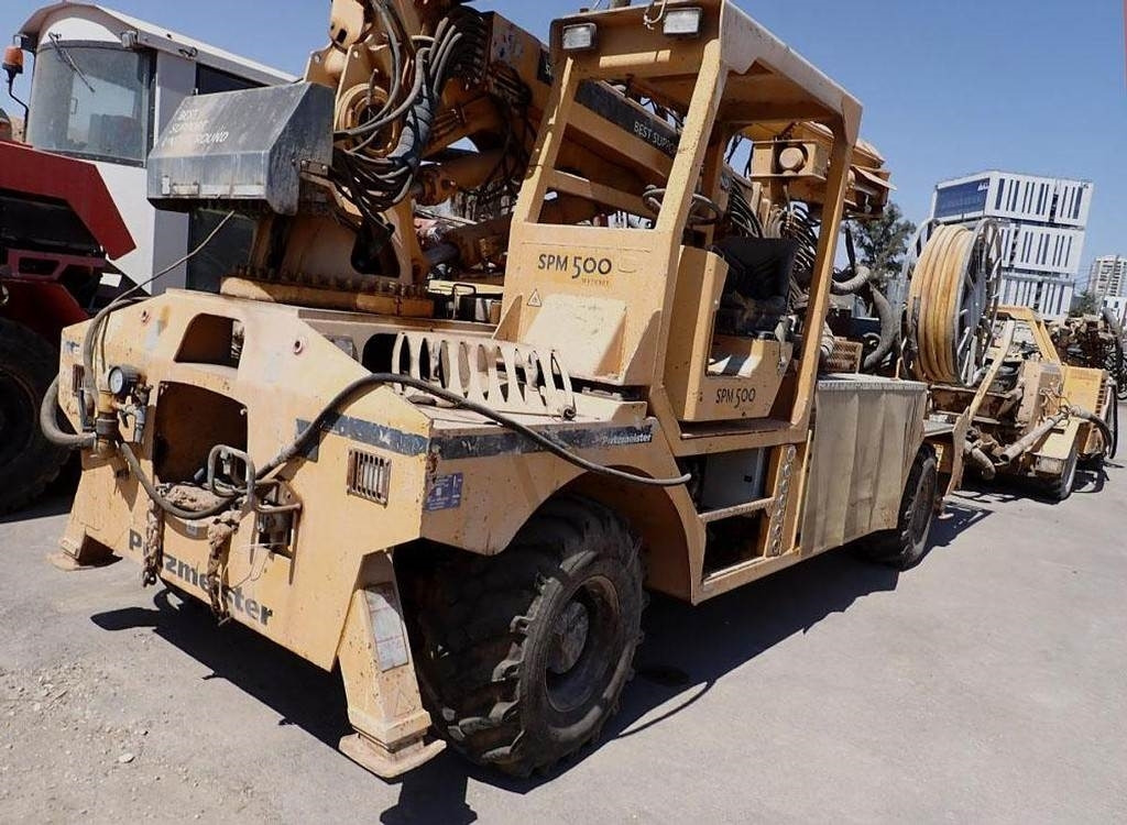 Putzmeister SPM500 WETKRET - Hinattava betonipumppu: kuva Putzmeister SPM500 WETKRET - Hinattava betonipumppu Putzmeister SPM500 WETKRET - Hinattava betonipumppu: kuva Putzmeister SPM500 WETKRET - Hinattava betonipumppu