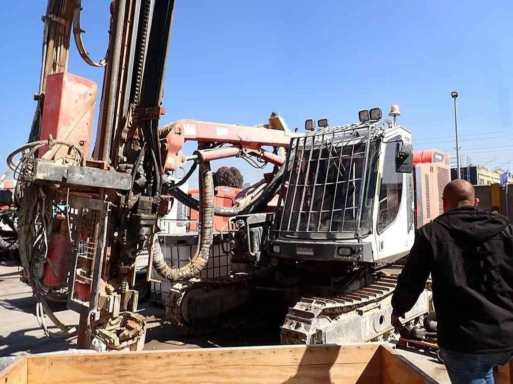Sandvik DX800 - Porakone: kuva Sandvik DX800 - Porakone Sandvik DX800 - Porakone: kuva Sandvik DX800 - Porakone