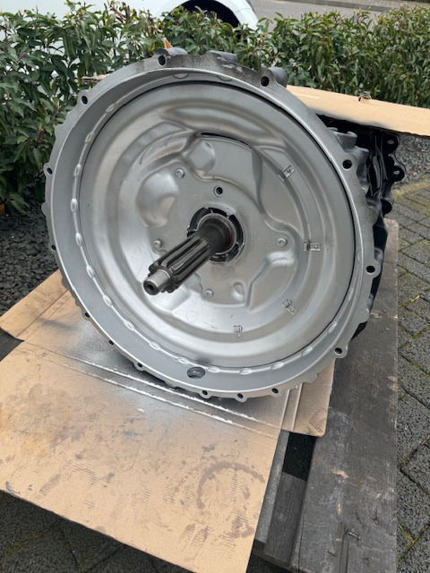 ZF 12TX2210 TD - Vaihdelaatikko - Kuorma-auto: kuva ZF 12TX2210 TD - Vaihdelaatikko - Kuorma-auto ZF 12TX2210 TD - Vaihdelaatikko - Kuorma-auto: kuva ZF 12TX2210 TD - Vaihdelaatikko - Kuorma-auto