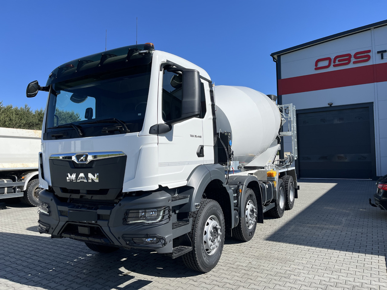 MAN TGS 35.440, 8x4 BB, EURO 6, YEAR 2024, 10m - NEW - Betoniauto: kuva MAN TGS 35.440, 8x4 BB, EURO 6, YEAR 2024, 10m - NEW - Betoniauto MAN TGS 35.440, 8x4 BB, EURO 6, YEAR 2024, 10m - NEW - Betoniauto: kuva MAN TGS 35.440, 8x4 BB, EURO 6, YEAR 2024, 10m - NEW - Betoniauto