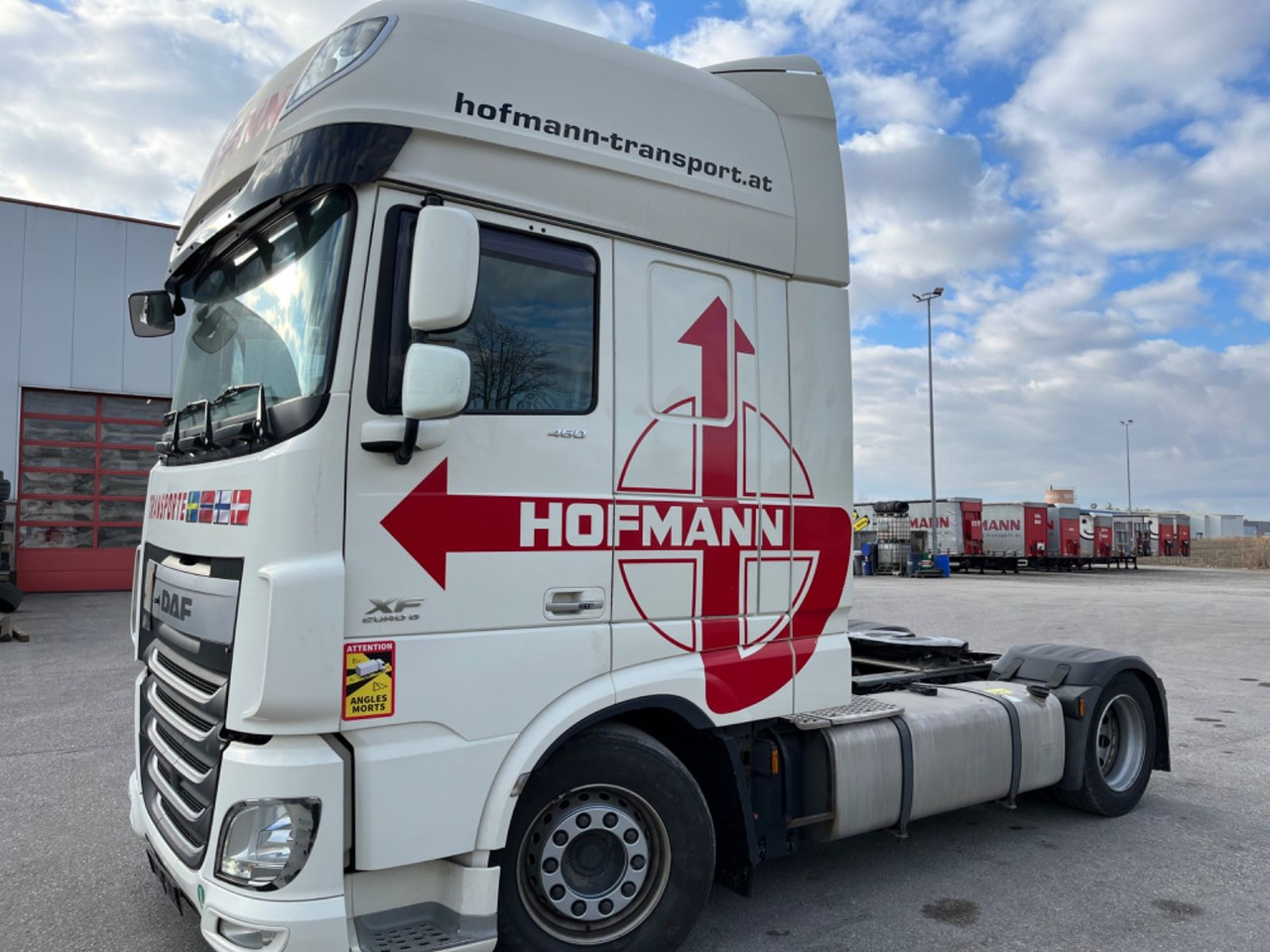 DAF XF 460 SSC - Vetopöytäauto: kuva DAF XF 460 SSC - Vetopöytäauto DAF XF 460 SSC - Vetopöytäauto: kuva DAF XF 460 SSC - Vetopöytäauto