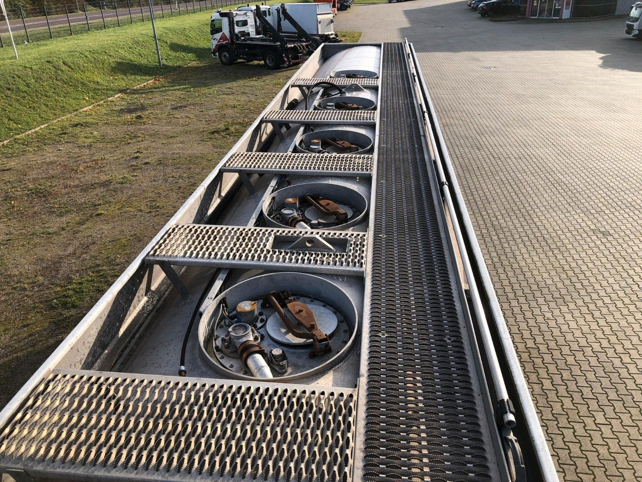 ROHR TAL-A-ZE 4Kammern*ADR*BENZIN*DIESEL*HEIZÖL - Säiliöpuoliperävaunu: kuva ROHR TAL-A-ZE 4Kammern*ADR*BENZIN*DIESEL*HEIZÖL - Säiliöpuoliperävaunu ROHR TAL-A-ZE 4Kammern*ADR*BENZIN*DIESEL*HEIZÖL - Säiliöpuoliperävaunu: kuva ROHR TAL-A-ZE 4Kammern*ADR*BENZIN*DIESEL*HEIZÖL - Säiliöpuoliperävaunu