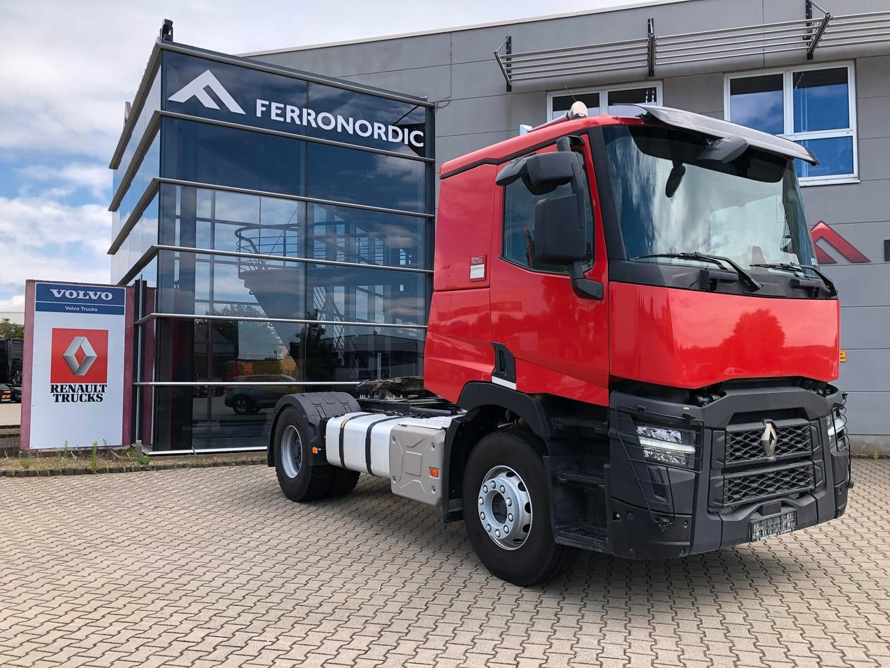 Renault C480 Kipphydraulik*AP Achsen*TÜV NEU - Vetopöytäauto: kuva Renault C480 Kipphydraulik*AP Achsen*TÜV NEU - Vetopöytäauto Renault C480 Kipphydraulik*AP Achsen*TÜV NEU - Vetopöytäauto: kuva Renault C480 Kipphydraulik*AP Achsen*TÜV NEU - Vetopöytäauto