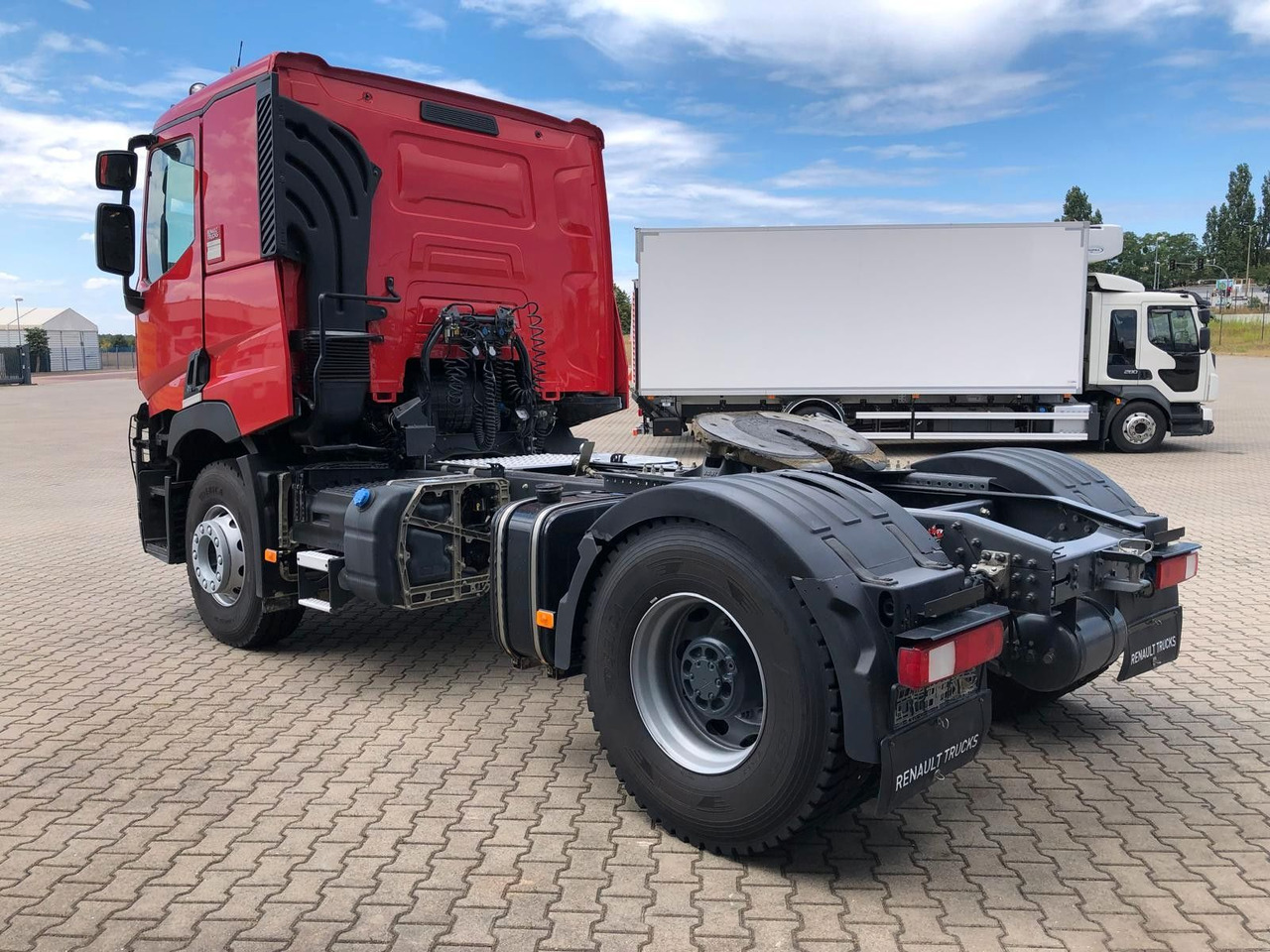 Renault C480 Kipphydraulik*AP Achsen*TÜV NEU - Vetopöytäauto: kuva Renault C480 Kipphydraulik*AP Achsen*TÜV NEU - Vetopöytäauto Renault C480 Kipphydraulik*AP Achsen*TÜV NEU - Vetopöytäauto: kuva Renault C480 Kipphydraulik*AP Achsen*TÜV NEU - Vetopöytäauto