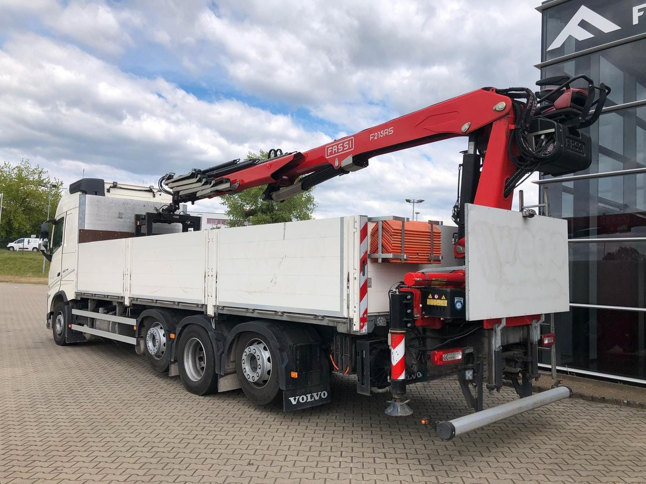 Volvo FH460 8x2 TRIDEM VLA&NLA gelenkt*FASSI F215AS.24 - Nosturiauto: kuva Volvo FH460 8x2 TRIDEM VLA&NLA gelenkt*FASSI F215AS.24 - Nosturiauto Volvo FH460 8x2 TRIDEM VLA&NLA gelenkt*FASSI F215AS.24 - Nosturiauto: kuva Volvo FH460 8x2 TRIDEM VLA&NLA gelenkt*FASSI F215AS.24 - Nosturiauto