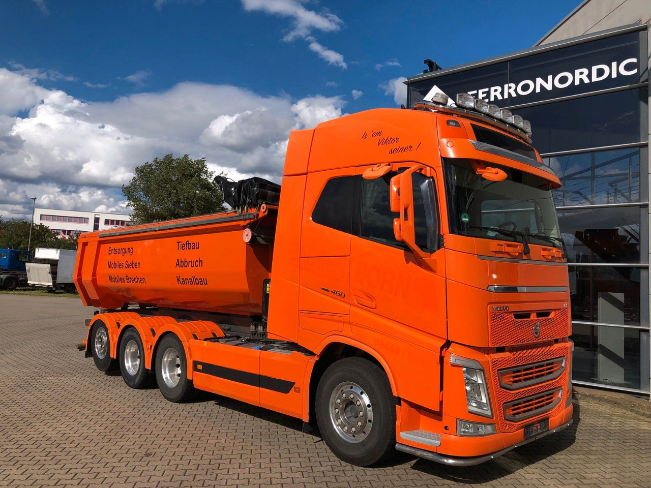 Volvo FH460 8x4 Tridem*Lift+LenkAchse*ALU*AHK*VollLuft - Kippiauto kuorma-auto: kuva Volvo FH460 8x4 Tridem*Lift+LenkAchse*ALU*AHK*VollLuft - Kippiauto kuorma-auto Volvo FH460 8x4 Tridem*Lift+LenkAchse*ALU*AHK*VollLuft - Kippiauto kuorma-auto: kuva Volvo FH460 8x4 Tridem*Lift+LenkAchse*ALU*AHK*VollLuft - Kippiauto kuorma-auto