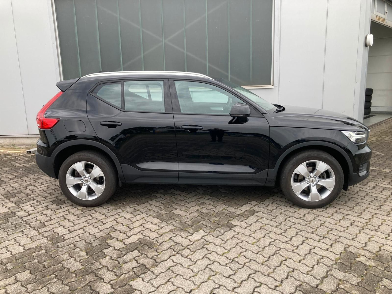 Volvo XC 40 T3 Momentum Pro 2WD - Maasturi/ Katumaasturi: kuva Volvo XC 40 T3 Momentum Pro 2WD - Maasturi/ Katumaasturi Volvo XC 40 T3 Momentum Pro 2WD - Maasturi/ Katumaasturi: kuva Volvo XC 40 T3 Momentum Pro 2WD - Maasturi/ Katumaasturi