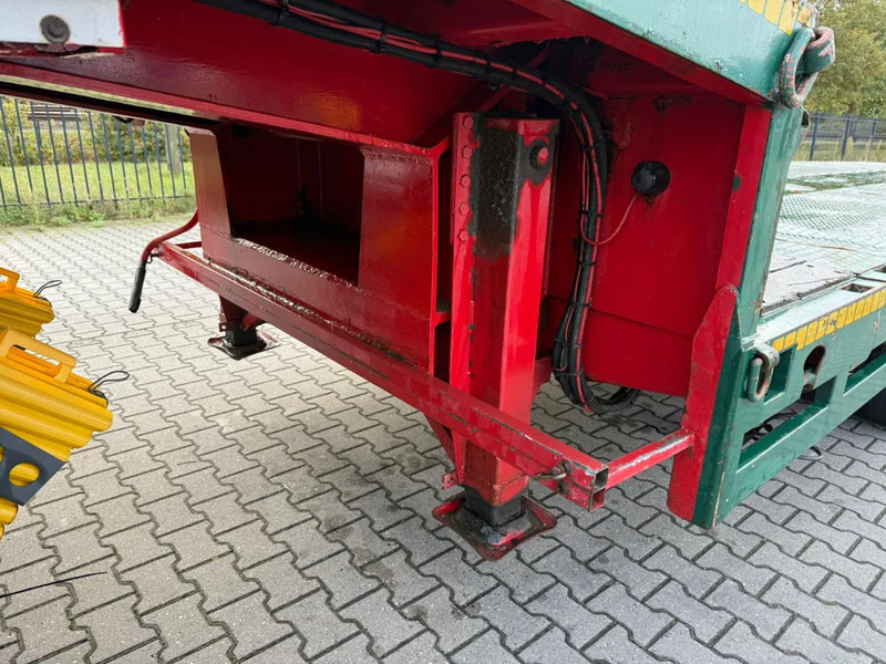 Faymonville ES-GE / Faymonville Multi-Z5LAAX - Apuvaunu puoliperävaunu: kuva Faymonville ES-GE / Faymonville Multi-Z5LAAX - Apuvaunu puoliperävaunu Faymonville ES-GE / Faymonville Multi-Z5LAAX - Apuvaunu puoliperävaunu: kuva Faymonville ES-GE / Faymonville Multi-Z5LAAX - Apuvaunu puoliperävaunu