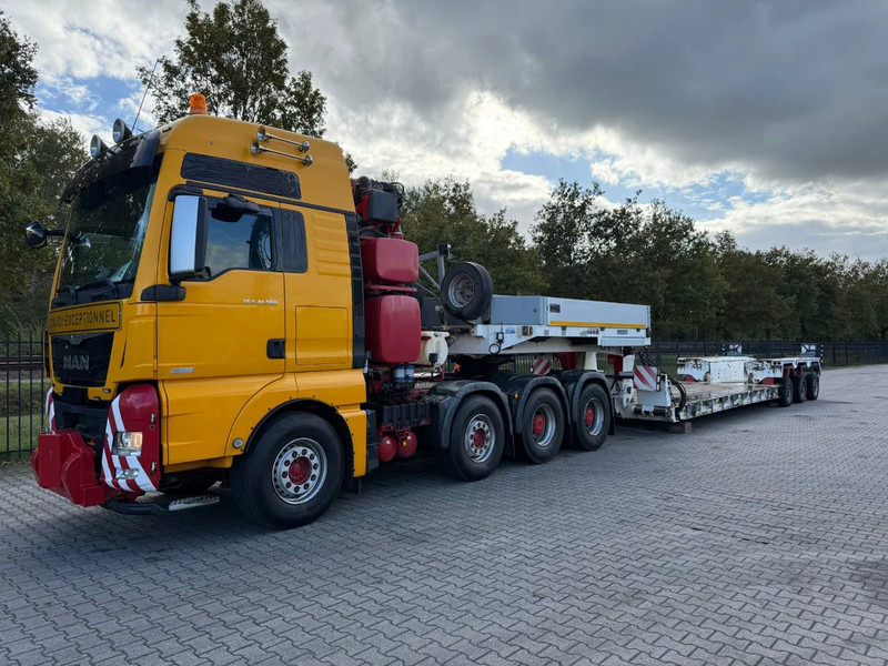 Goldhofer STZ VP 3 55/80A - Apuvaunu puoliperävaunu: kuva Goldhofer STZ VP 3 55/80A - Apuvaunu puoliperävaunu Goldhofer STZ VP 3 55/80A - Apuvaunu puoliperävaunu: kuva Goldhofer STZ VP 3 55/80A - Apuvaunu puoliperävaunu