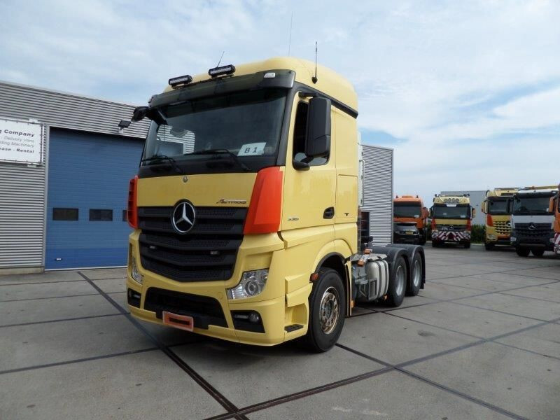 Mercedes-Benz Actros 3351 6x4 - Vetopöytäauto: kuva Mercedes-Benz Actros 3351 6x4 - Vetopöytäauto Mercedes-Benz Actros 3351 6x4 - Vetopöytäauto: kuva Mercedes-Benz Actros 3351 6x4 - Vetopöytäauto