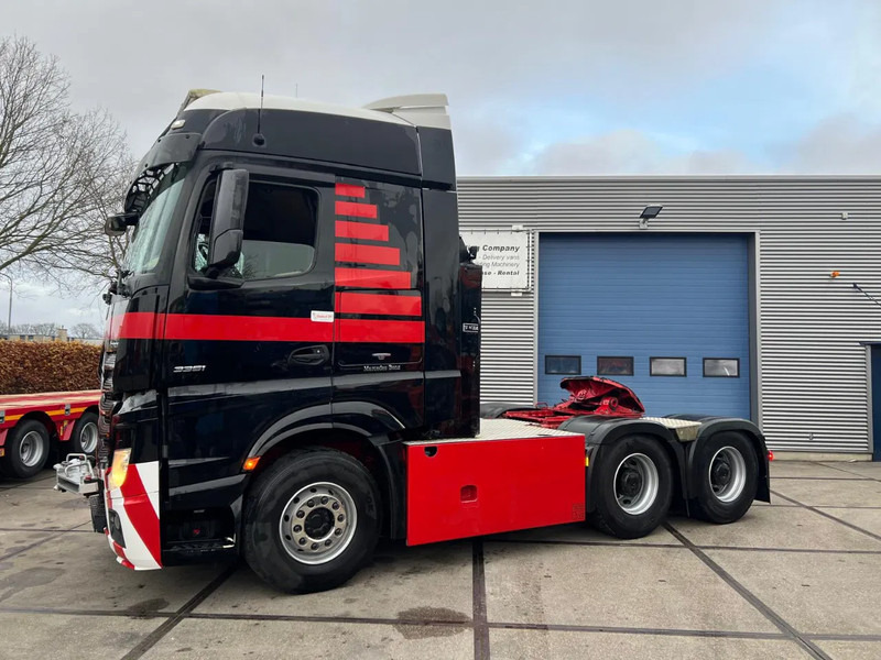 Mercedes-Benz Actros 3351 LS 6x4 - Vetopöytäauto: kuva Mercedes-Benz Actros 3351 LS 6x4 - Vetopöytäauto Mercedes-Benz Actros 3351 LS 6x4 - Vetopöytäauto: kuva Mercedes-Benz Actros 3351 LS 6x4 - Vetopöytäauto