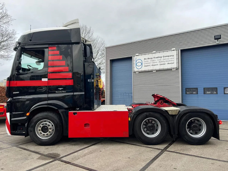 Mercedes-Benz Actros 3351 LS 6x4 - Vetopöytäauto: kuva Mercedes-Benz Actros 3351 LS 6x4 - Vetopöytäauto Mercedes-Benz Actros 3351 LS 6x4 - Vetopöytäauto: kuva Mercedes-Benz Actros 3351 LS 6x4 - Vetopöytäauto