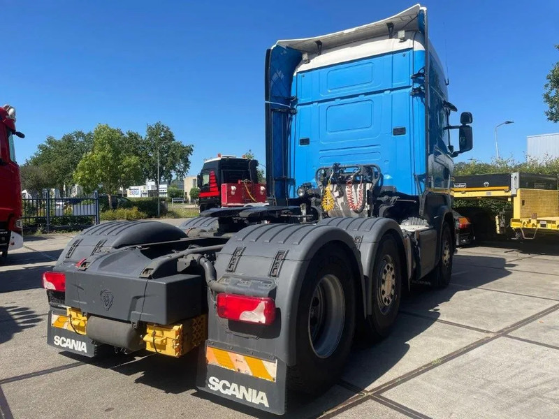 Scania R520 V8 6x2-4 - Vetopöytäauto: kuva Scania R520 V8 6x2-4 - Vetopöytäauto Scania R520 V8 6x2-4 - Vetopöytäauto: kuva Scania R520 V8 6x2-4 - Vetopöytäauto