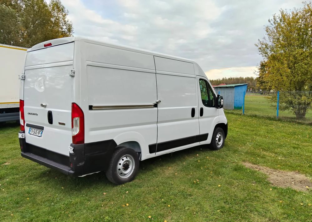 Fiat Ducato - Pakettiauto: kuva Fiat Ducato - Pakettiauto Fiat Ducato - Pakettiauto: kuva Fiat Ducato - Pakettiauto