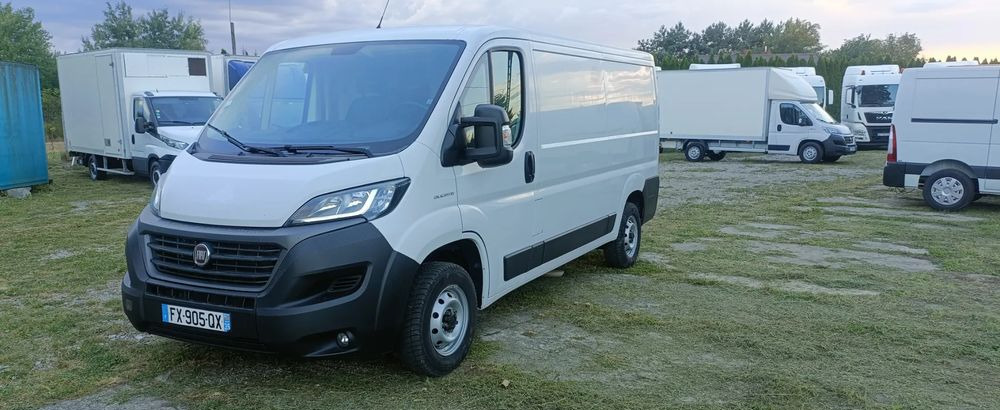 Fiat Ducato - Pieni pakettiauto: kuva Fiat Ducato - Pieni pakettiauto Fiat Ducato - Pieni pakettiauto: kuva Fiat Ducato - Pieni pakettiauto