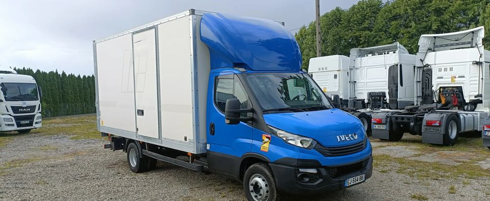 Iveco Daily 70C18 - Umpikori kuorma-auto: kuva Iveco Daily 70C18 - Umpikori kuorma-auto Iveco Daily 70C18 - Umpikori kuorma-auto: kuva Iveco Daily 70C18 - Umpikori kuorma-auto