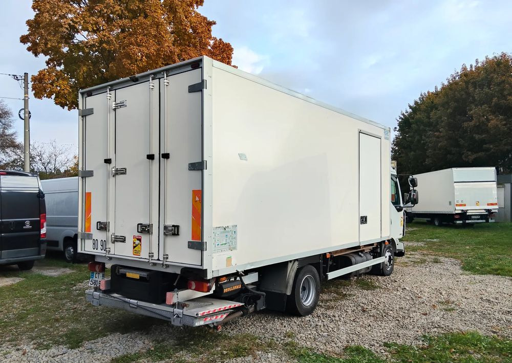 Renault Midlum - Refrigeraattori kuorma-auto: kuva  Renault Midlum - Refrigeraattori kuorma-auto Renault Midlum - Refrigeraattori kuorma-auto: kuva  Renault Midlum - Refrigeraattori kuorma-auto