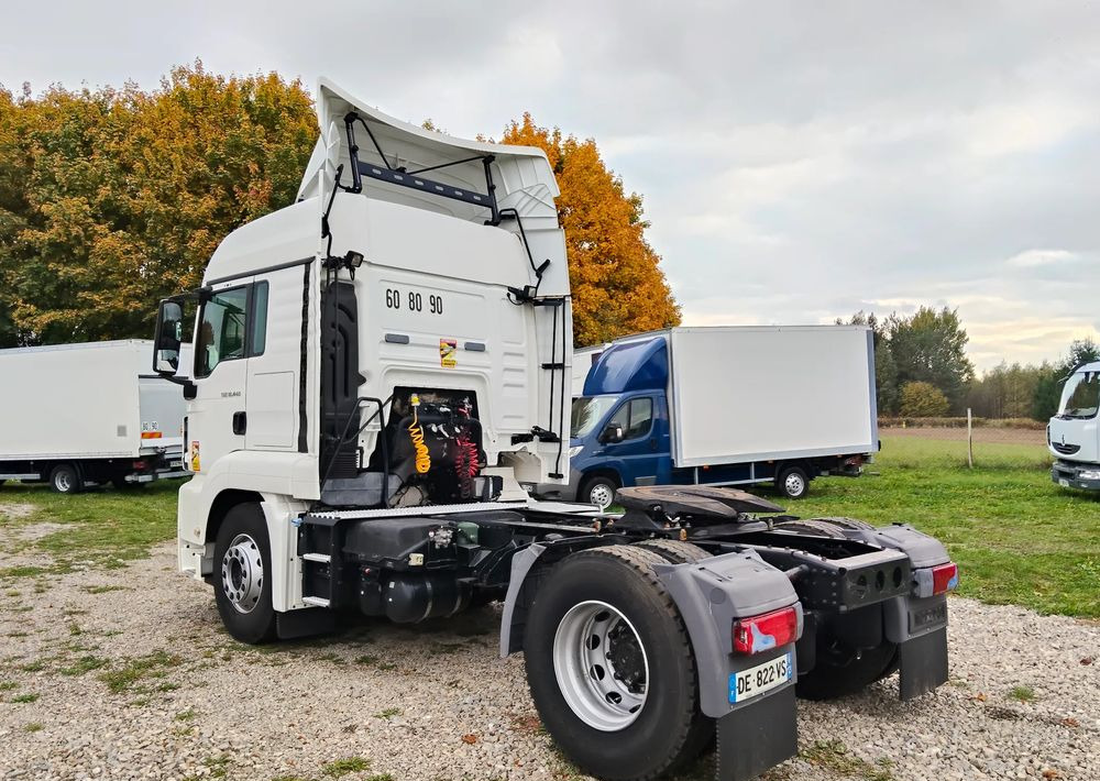 MAN TGS 440 - Vetopöytäauto: kuva MAN TGS 440 - Vetopöytäauto MAN TGS 440 - Vetopöytäauto: kuva MAN TGS 440 - Vetopöytäauto