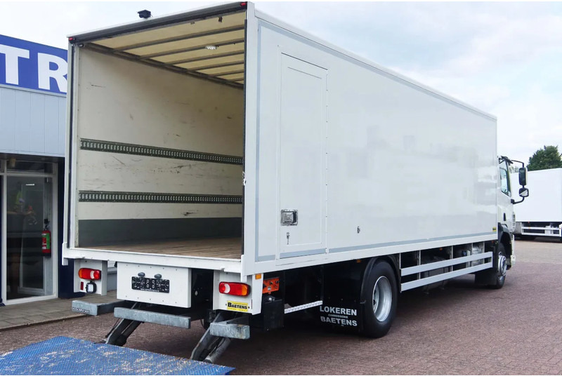 DAF CF 290 Bak+Klep Dhollandia 2.000 kg - Umpikori kuorma-auto: kuva DAF CF 290 Bak+Klep Dhollandia 2.000 kg - Umpikori kuorma-auto DAF CF 290 Bak+Klep Dhollandia 2.000 kg - Umpikori kuorma-auto: kuva DAF CF 290 Bak+Klep Dhollandia 2.000 kg - Umpikori kuorma-auto