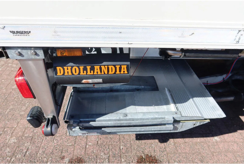 DAF CF 300 Koel/Vries Carrier iceland + Dhollandia 2500KG klep trenn wand - Refrigeraattori kuorma-auto: kuva DAF CF 300 Koel/Vries Carrier iceland + Dhollandia 2500KG klep trenn wand - Refrigeraattori kuorma-auto DAF CF 300 Koel/Vries Carrier iceland + Dhollandia 2500KG klep trenn wand - Refrigeraattori kuorma-auto: kuva DAF CF 300 Koel/Vries Carrier iceland + Dhollandia 2500KG klep trenn wand - Refrigeraattori kuorma-auto