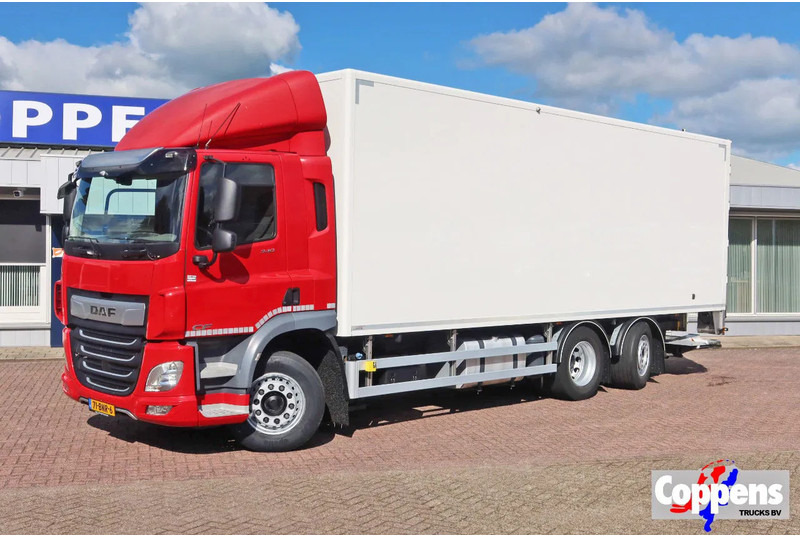 DAF CF 340 FAN 6X2 Bakwagen + Klep 2500 KG - Umpikori kuorma-auto: kuva DAF CF 340 FAN 6X2 Bakwagen + Klep 2500 KG - Umpikori kuorma-auto DAF CF 340 FAN 6X2 Bakwagen + Klep 2500 KG - Umpikori kuorma-auto: kuva DAF CF 340 FAN 6X2 Bakwagen + Klep 2500 KG - Umpikori kuorma-auto