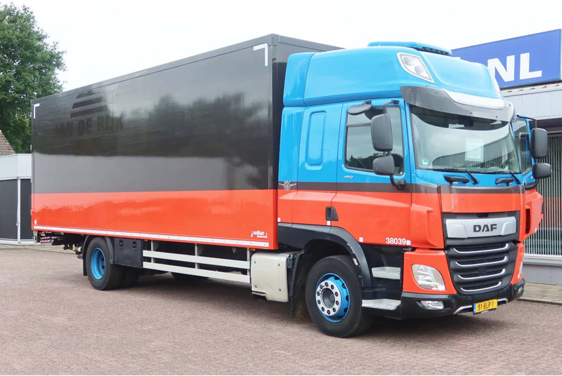DAF CF 410 Bakwagen + Onderschuif klep - Umpikori kuorma-auto: kuva DAF CF 410 Bakwagen + Onderschuif klep - Umpikori kuorma-auto DAF CF 410 Bakwagen + Onderschuif klep - Umpikori kuorma-auto: kuva DAF CF 410 Bakwagen + Onderschuif klep - Umpikori kuorma-auto