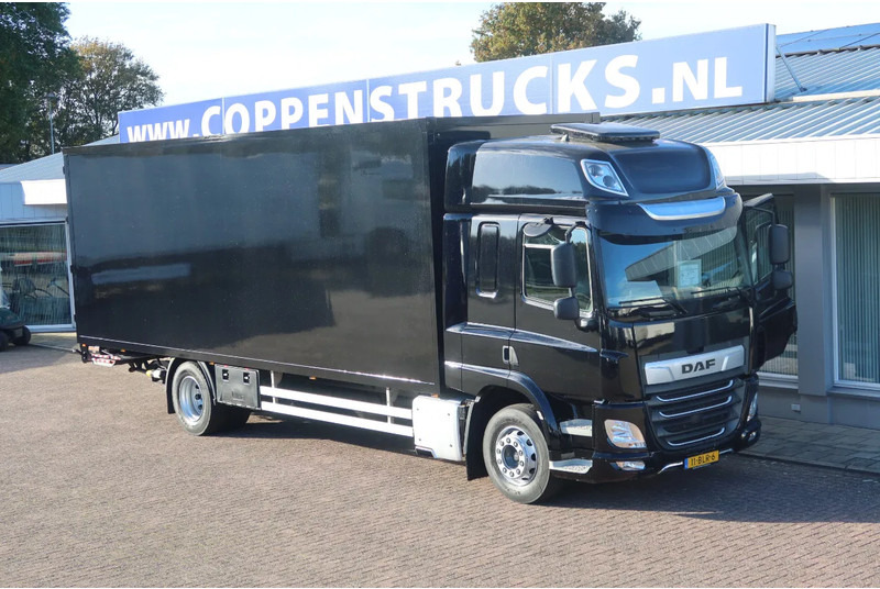 DAF CF 410 DAF CF 410 Black Edition Dhollandia klep 2.000 kg - Umpikori kuorma-auto: kuva DAF CF 410 DAF CF 410 Black Edition Dhollandia klep 2.000 kg - Umpikori kuorma-auto DAF CF 410 DAF CF 410 Black Edition Dhollandia klep 2.000 kg - Umpikori kuorma-auto: kuva DAF CF 410 DAF CF 410 Black Edition Dhollandia klep 2.000 kg - Umpikori kuorma-auto