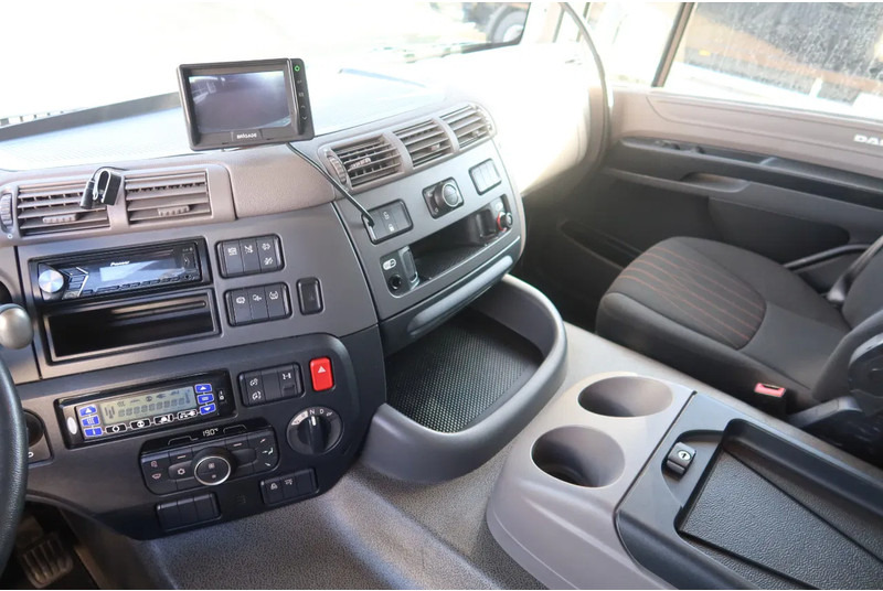 DAF CF 450 8x2 Koel/Vries Carrier Supra 1150 Diesel/Electric FRC 10/2027 - Refrigeraattori kuorma-auto: kuva DAF CF 450 8x2 Koel/Vries Carrier Supra 1150 Diesel/Electric FRC 10/2027 - Refrigeraattori kuorma-auto DAF CF 450 8x2 Koel/Vries Carrier Supra 1150 Diesel/Electric FRC 10/2027 - Refrigeraattori kuorma-auto: kuva DAF CF 450 8x2 Koel/Vries Carrier Supra 1150 Diesel/Electric FRC 10/2027 - Refrigeraattori kuorma-auto