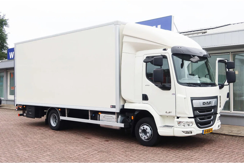 DAF LF 210 Bakwagen+ Dhollandia 1500 kg Comfort cabine - Umpikori kuorma-auto: kuva DAF LF 210 Bakwagen+ Dhollandia 1500 kg Comfort cabine - Umpikori kuorma-auto DAF LF 210 Bakwagen+ Dhollandia 1500 kg Comfort cabine - Umpikori kuorma-auto: kuva DAF LF 210 Bakwagen+ Dhollandia 1500 kg Comfort cabine - Umpikori kuorma-auto