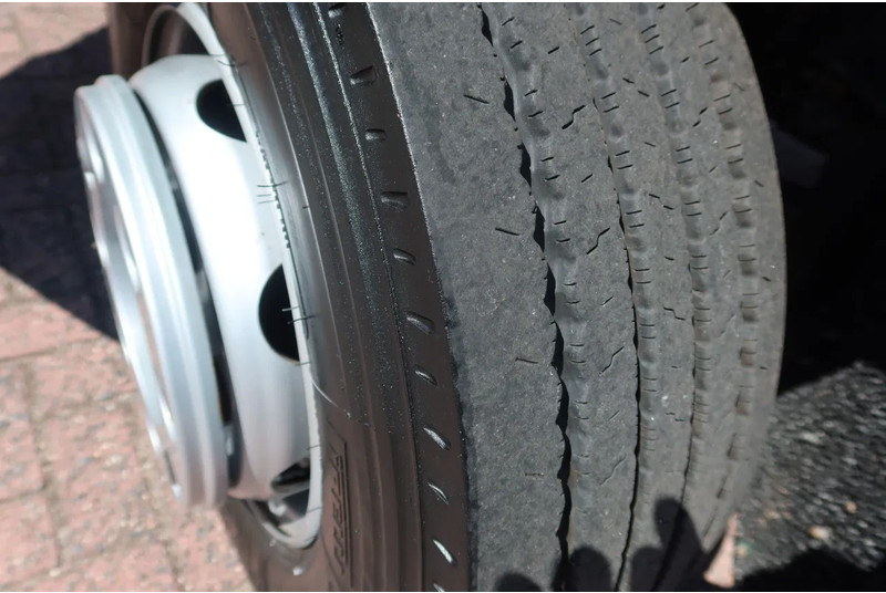 DAF LF 230 Bak+Klep Dhollandia 1500 kg Euro 6 - Umpikori kuorma-auto: kuva DAF LF 230 Bak+Klep Dhollandia 1500 kg Euro 6 - Umpikori kuorma-auto DAF LF 230 Bak+Klep Dhollandia 1500 kg Euro 6 - Umpikori kuorma-auto: kuva DAF LF 230 Bak+Klep Dhollandia 1500 kg Euro 6 - Umpikori kuorma-auto