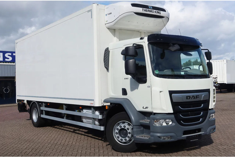 DAF LF 290 Koel/Vries+Klep 1500 kg Thermoking T 600R - Refrigeraattori kuorma-auto: kuva DAF LF 290 Koel/Vries+Klep 1500 kg Thermoking T 600R - Refrigeraattori kuorma-auto DAF LF 290 Koel/Vries+Klep 1500 kg Thermoking T 600R - Refrigeraattori kuorma-auto: kuva DAF LF 290 Koel/Vries+Klep 1500 kg Thermoking T 600R - Refrigeraattori kuorma-auto
