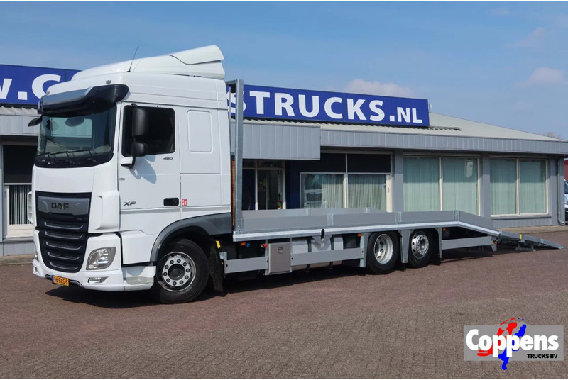 DAF XF 106.480 FAR 6x2 Oprijvrachtwagen slaapcabine + 2 bedden - Kuljetin kuorma-auto: kuva DAF XF 106.480 FAR 6x2 Oprijvrachtwagen slaapcabine + 2 bedden - Kuljetin kuorma-auto DAF XF 106.480 FAR 6x2 Oprijvrachtwagen slaapcabine + 2 bedden - Kuljetin kuorma-auto: kuva DAF XF 106.480 FAR 6x2 Oprijvrachtwagen slaapcabine + 2 bedden - Kuljetin kuorma-auto