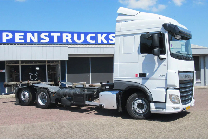 Konttialus/ Vaihtokuormatilat kuorma-auto DAF XF 450 FAR BDF Systeem: kuva Konttialus/ Vaihtokuormatilat kuorma-auto DAF XF 450 FAR BDF Systeem