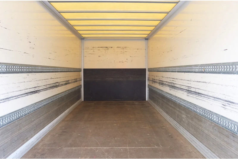 FUSO Canter Mistubishi Canter 7C18 - Umpikori kuorma-auto: kuva FUSO Canter Mistubishi Canter 7C18 - Umpikori kuorma-auto FUSO Canter Mistubishi Canter 7C18 - Umpikori kuorma-auto: kuva FUSO Canter Mistubishi Canter 7C18 - Umpikori kuorma-auto