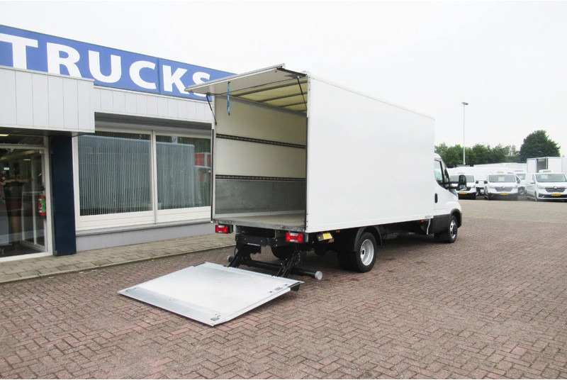 Iveco Daily 35C16 Bak+Klep Automaat Laadklep Airco Camera - Jakeluauto: kuva Iveco Daily 35C16 Bak+Klep Automaat Laadklep Airco Camera - Jakeluauto Iveco Daily 35C16 Bak+Klep Automaat Laadklep Airco Camera - Jakeluauto: kuva Iveco Daily 35C16 Bak+Klep Automaat Laadklep Airco Camera - Jakeluauto