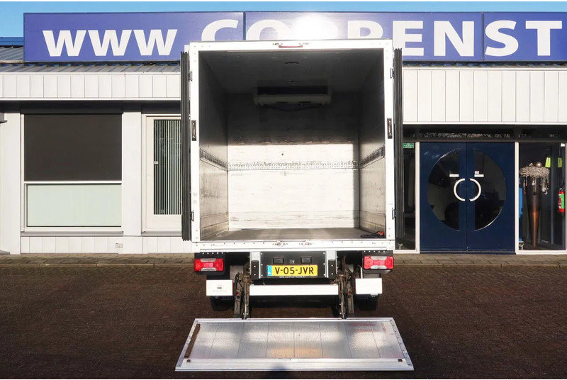 Iveco Daily 35C16 Carrier Xarios 350 Koel+Vries+verwarmen + stekker 220 volt, Dhollandia 750 kg klep - Kylmäauto: kuva Iveco Daily 35C16 Carrier Xarios 350 Koel+Vries+verwarmen + stekker 220 volt, Dhollandia 750 kg klep - Kylmäauto Iveco Daily 35C16 Carrier Xarios 350 Koel+Vries+verwarmen + stekker 220 volt, Dhollandia 750 kg klep - Kylmäauto: kuva Iveco Daily 35C16 Carrier Xarios 350 Koel+Vries+verwarmen + stekker 220 volt, Dhollandia 750 kg klep - Kylmäauto