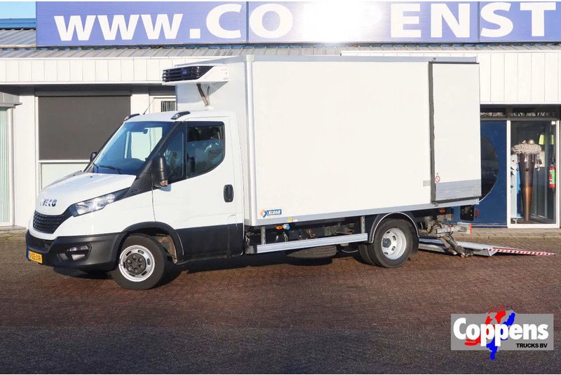 Iveco Daily 35C16 Carrier Xarios 350 Koel+Vries+verwarmen + stekker 220 volt, Dhollandia 750 kg klep - Kylmäauto: kuva Iveco Daily 35C16 Carrier Xarios 350 Koel+Vries+verwarmen + stekker 220 volt, Dhollandia 750 kg klep - Kylmäauto Iveco Daily 35C16 Carrier Xarios 350 Koel+Vries+verwarmen + stekker 220 volt, Dhollandia 750 kg klep - Kylmäauto: kuva Iveco Daily 35C16 Carrier Xarios 350 Koel+Vries+verwarmen + stekker 220 volt, Dhollandia 750 kg klep - Kylmäauto