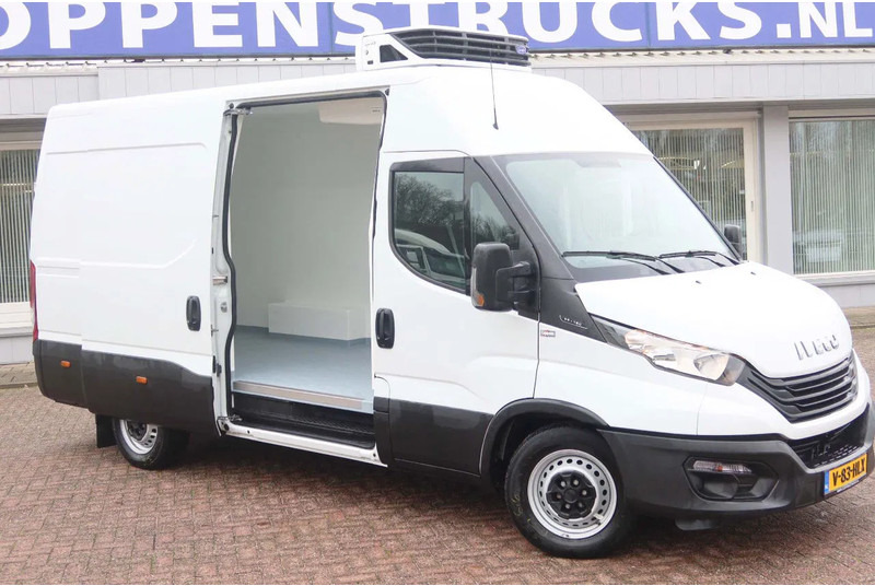 Iveco Daily 35S16 Koelen/vriezen/verwarmen Carrier Xarios 350 + nacht aansluiting 220 volt - Kylmäauto: kuva Iveco Daily 35S16 Koelen/vriezen/verwarmen Carrier Xarios 350 + nacht aansluiting 220 volt - Kylmäauto Iveco Daily 35S16 Koelen/vriezen/verwarmen Carrier Xarios 350 + nacht aansluiting 220 volt - Kylmäauto: kuva Iveco Daily 35S16 Koelen/vriezen/verwarmen Carrier Xarios 350 + nacht aansluiting 220 volt - Kylmäauto