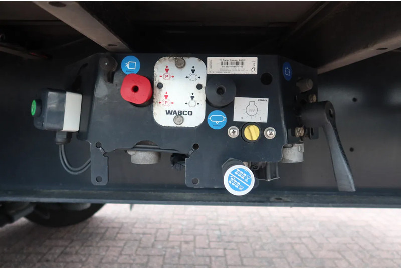 Kögel SN 24 Schuifzeil, Schuifdak, lift as, stuur-as, Rongen gaten + ice killer. - Pressukapellipuoliperävaunu: kuva Kögel SN 24 Schuifzeil, Schuifdak, lift as, stuur-as, Rongen gaten + ice killer. - Pressukapellipuoliperävaunu Kögel SN 24 Schuifzeil, Schuifdak, lift as, stuur-as, Rongen gaten + ice killer. - Pressukapellipuoliperävaunu: kuva Kögel SN 24 Schuifzeil, Schuifdak, lift as, stuur-as, Rongen gaten + ice killer. - Pressukapellipuoliperävaunu