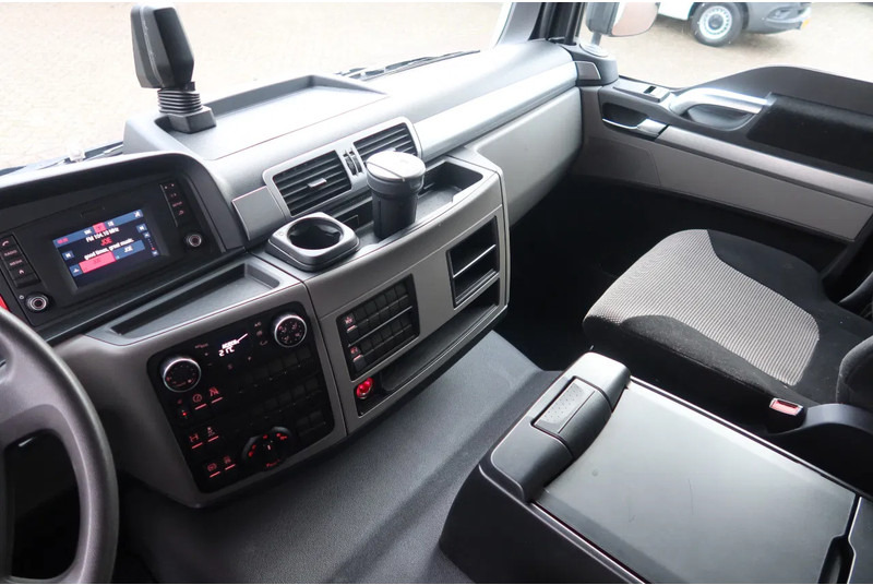 MAN TGM 18.290 Full AIR Thermoking T 1200R Koel/Vries Bi-Temp + Dollandia klep 2500 KG+ extra accu set - Refrigeraattori kuorma-auto: kuva MAN TGM 18.290 Full AIR Thermoking T 1200R Koel/Vries Bi-Temp + Dollandia klep 2500 KG+ extra accu set - Refrigeraattori kuorma-auto MAN TGM 18.290 Full AIR Thermoking T 1200R Koel/Vries Bi-Temp + Dollandia klep 2500 KG+ extra accu set - Refrigeraattori kuorma-auto: kuva MAN TGM 18.290 Full AIR Thermoking T 1200R Koel/Vries Bi-Temp + Dollandia klep 2500 KG+ extra accu set - Refrigeraattori kuorma-auto