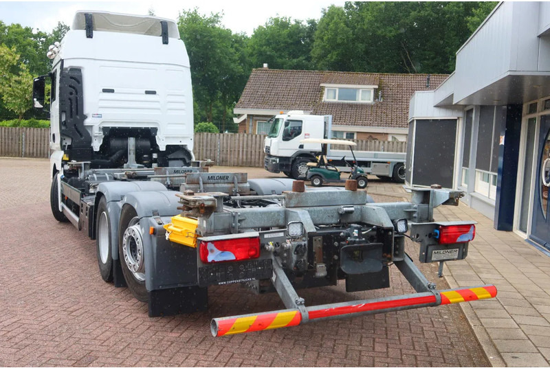 MAN TGX 26.470 Wisselbare Opbouw/ Chassis - Kuorma-auto alusta: kuva MAN TGX 26.470 Wisselbare Opbouw/ Chassis - Kuorma-auto alusta MAN TGX 26.470 Wisselbare Opbouw/ Chassis - Kuorma-auto alusta: kuva MAN TGX 26.470 Wisselbare Opbouw/ Chassis - Kuorma-auto alusta