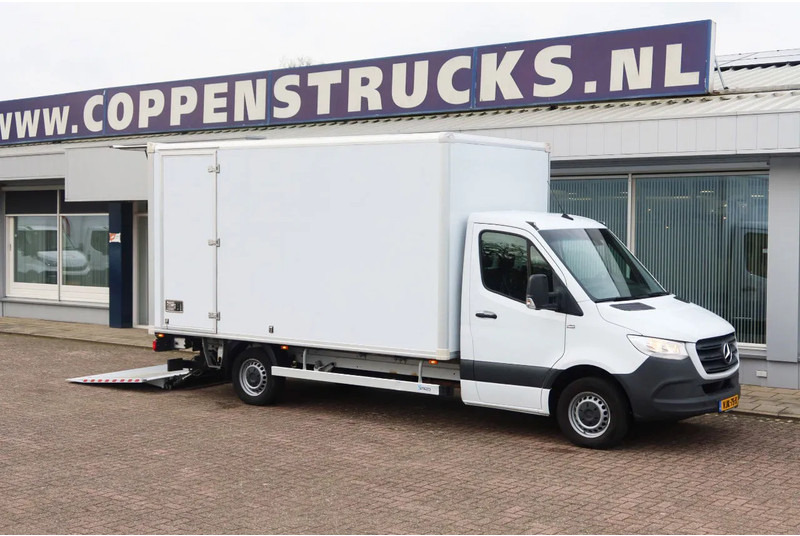 Mercedes-Benz Sprinter 316 CDI Bak + Klep 800 KG Automaat - Jakeluauto: kuva Mercedes-Benz Sprinter 316 CDI Bak + Klep 800 KG Automaat - Jakeluauto Mercedes-Benz Sprinter 316 CDI Bak + Klep 800 KG Automaat - Jakeluauto: kuva Mercedes-Benz Sprinter 316 CDI Bak + Klep 800 KG Automaat - Jakeluauto