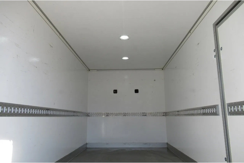 Renault Master Heating HEAVY DUTCH FLOWER TRUCK Euro 6 - Umpikori kuorma-auto: kuva Renault Master Heating HEAVY DUTCH FLOWER TRUCK Euro 6 - Umpikori kuorma-auto Renault Master Heating HEAVY DUTCH FLOWER TRUCK Euro 6 - Umpikori kuorma-auto: kuva Renault Master Heating HEAVY DUTCH FLOWER TRUCK Euro 6 - Umpikori kuorma-auto