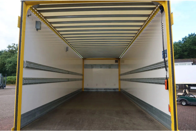 Scania P250 Bak+Klep E6 Dhollandia 1500 kg - Umpikori kuorma-auto: kuva Scania P250 Bak+Klep E6 Dhollandia 1500 kg - Umpikori kuorma-auto Scania P250 Bak+Klep E6 Dhollandia 1500 kg - Umpikori kuorma-auto: kuva Scania P250 Bak+Klep E6 Dhollandia 1500 kg - Umpikori kuorma-auto